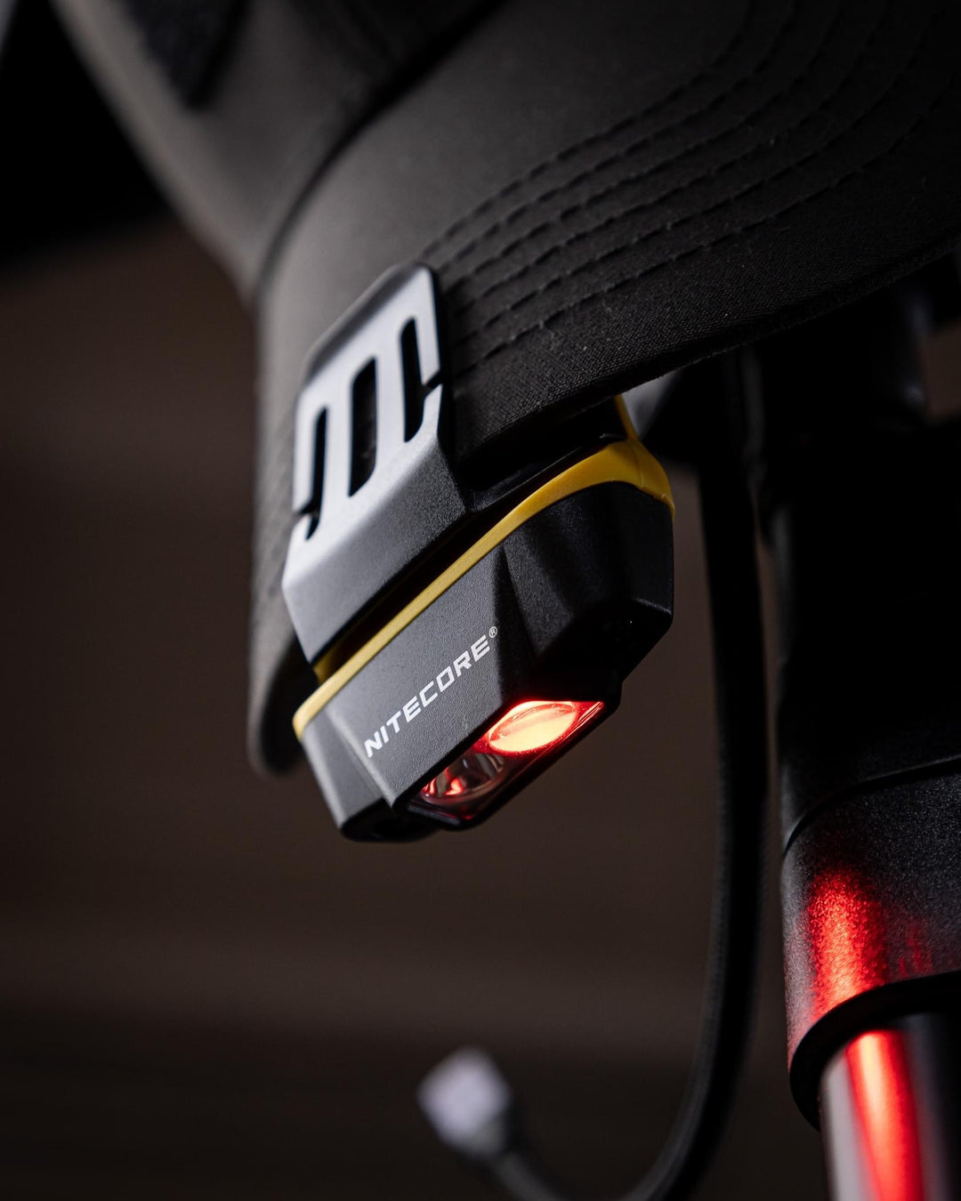 The Best IR Sensor Clip-on Light for Your Fishing丨NITECORE NU11